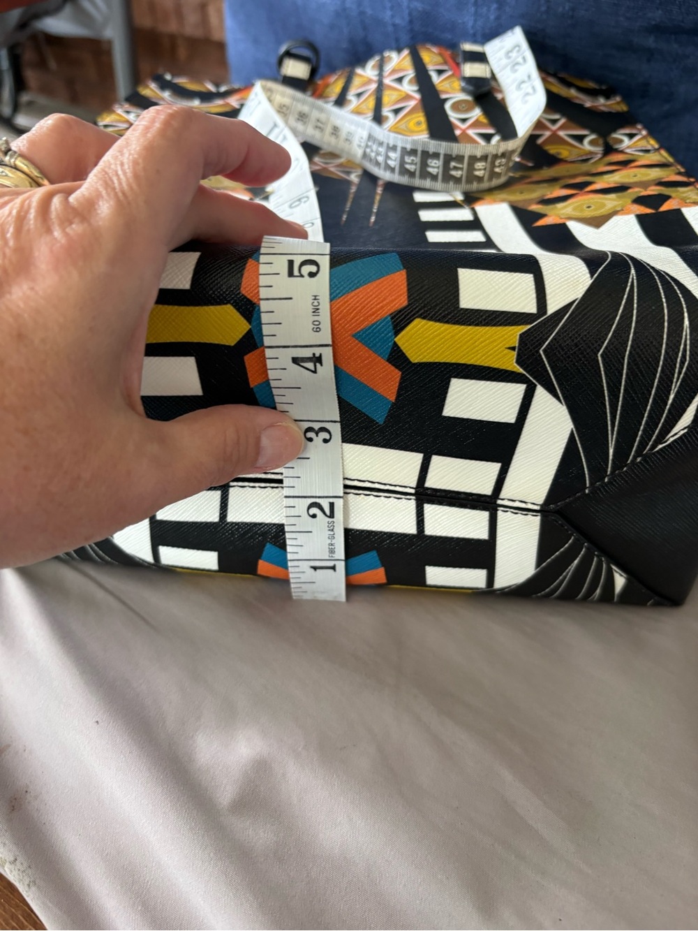 GIVENCHY Geometric Tribal Antigona Shopping Tote Bag w/Pouch&Shoulder Strap EUC - Picture 15 of 15